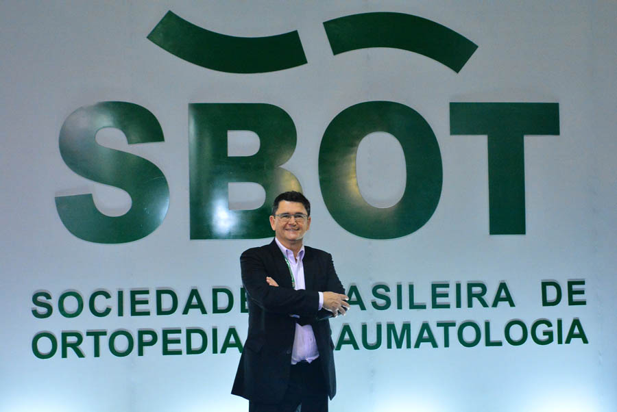 Cirurgião joelho
